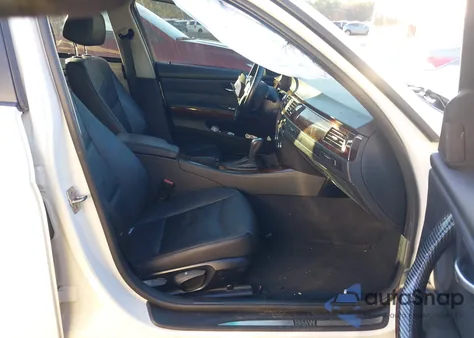 2011 BMW 328I z USA, uszkodzony, nr VIN WBAPH7C59BE683181